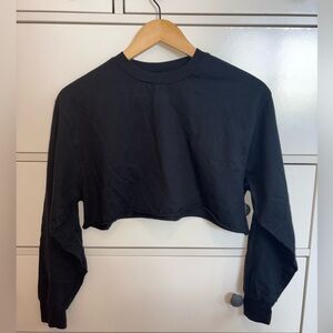 Aritzia TNA Black Long Sleeve Crop Top